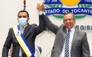 Wanderlei Barbosa toma posse como governador do Tocantins 