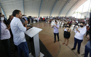 Governador Wanderlei Barbosa durante solenidade em comemoração ao Dia Nacional da Escola 