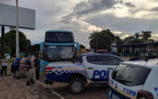 Celulares já estavam sendo despachados em ônibus. 