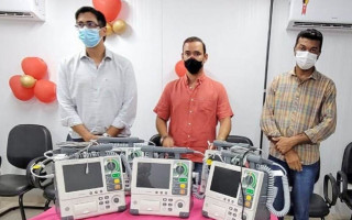 Governo do Tocantins entregou nesta quinta-feira, 24, seis desfibriladores e um aparelho de anestesia ao Hospital Regional Porto Nacional