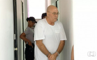 O réu deverá cumprir a pena em regime fechado.