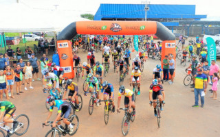 O evento realizado nesse domingo, 10, é uma realização da UCAA (União Ciclística de Amigos de Araguaína) em parceria com a prefeitura. 