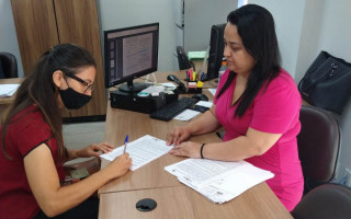 Empresária recebeu orientação de especialistas em crédito e fechou um bom negócio.