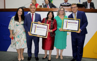 A cerimônia aconteceu em Sessão Solene na Assembleia Legislativa.
