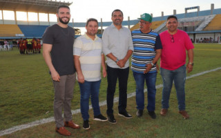 Wanderlei na abertura da primeira Copa do Trabalhador de futebol Society de Araguaína.