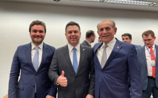 Tiago Dimas durante a posse na CMO do Congresso Nacional