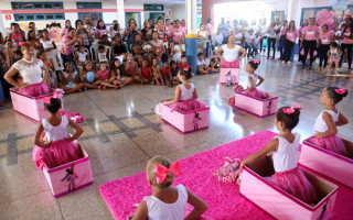 Temas como as fases do desenvolvimento da criança, parentalidade positiva, alimentação saudável e combate a obesidade serão discutidos.