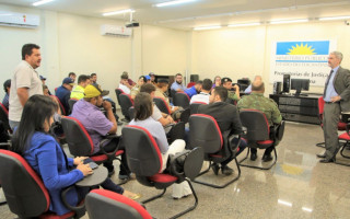Reunião definiu estratégias de fiscalização, segurança e protocolos em casos de maus-tratos