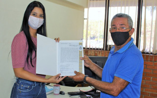 Entrega dos títulos ocorre às 19 horas, na Feira Coberta do Jardim Aureny I, localizada na Avenida Tocantins, na Capital.