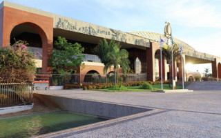 Ponto facultativo será após o feriado nacional do Dia de Nossa Senhora Aparecida, Padroeira do Brasil, comemorado no dia 12 de outubro