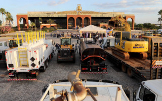 No Palácio Araguaia, Governo do Tocantins lança plano para recuperar 30 trechos de rodovias.
