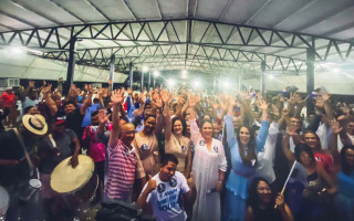 Em evento lotado e bem prestigiado, lideranças políticas declararam apoio a Kátia Abreu.