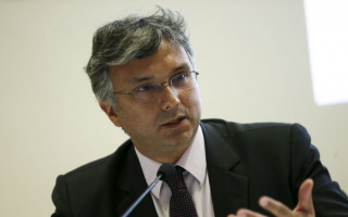 Esteves Colango, secretário do Tesouro Nacional 
