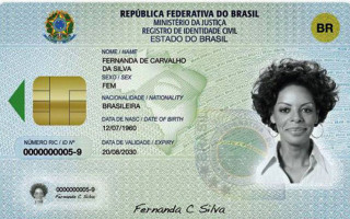 A nova identidade vem com um QR Code, que pode ser lido por qualquer dispositivo apropriado, como um smartphone