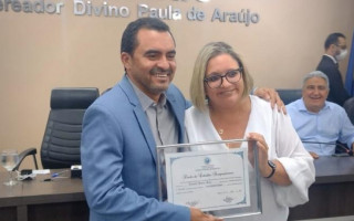 Honraria foi proposta pela vereadora Paula Zerbine. 