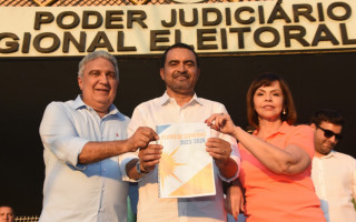 Candidatura e Plano de Governo foram registradas nesta sexta-feira, 12, no Tribunal Regional Eleitoral (TRE-TO), em Palmas.