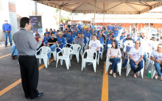 Antes de iniciarem os trabalhos na infraestrutura da cidade, os servidores assistiram a palestra.