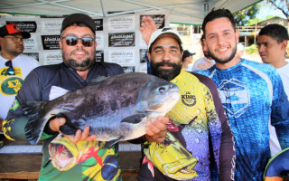 Na categoria Caranha e Tambaqui, a equipe Rezende foi a grande vencedora com um exemplar de 76 centímetros e 9,504 quilos