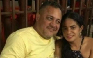 Lindalva Cardoso e o esposo Elvis Almeida 