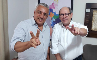 Júnior Bandeira e Ronaldo Dimas.