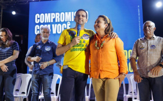 Marcos Duarte lançou candidatura ao lado da senadora Kátia