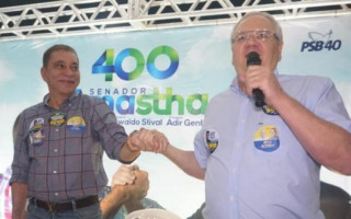Amastha acompanhado de seu primeiro suplente Oswaldo Stival.