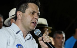 O deputado Tiago Dimas ressaltou que o benefício ajuda a trazer dignidade para as famílias mais pobres do Estado.