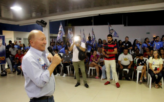 O evento, realizado no setor Céu Azul, lotou o espaço Emanuelle Eventos e reforçou o apoio de influenciadores, jovens e lideranças.