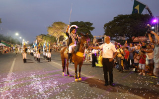 Desfile cívico marcou o Bicentenário da Independência do Brasil