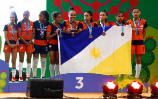 Time de futsal feminino do Tocantins conquista a medalha de bronze nos Jogos da Juventude 2022, em disputa contra o time de Goiás.