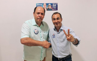 Wagner declara apoio a Gipão.