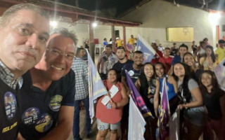 A reunião contou com lideranças locais e moradores da região.