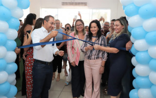 O atendimento no Centro de Fisioterapia é de segunda a sexta-feira, das 7 às 19 horas, ininterruptamente.