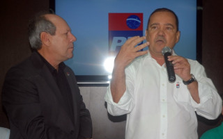 Vicentinho durante lançamento da pré-candidatura de Dimas ao governo, em janeiro.