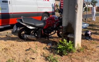 Acidente aconteceu na Av. dos Administradores, no setor Jardim Paulista.