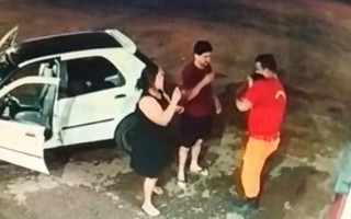 Os pais chegaram aflitos no Batalhão dos Bombeiros em Gurupi.