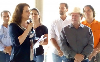 Senadora Kátia Abreu e prefeito Ronaldo Dimas na inauguração do Centro de Recuperação de Dependentes Químicos de Araguaína.