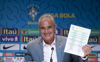 A relação com os 26 jogadores que buscarão o hexacampeonato mundial foi divulgada pelo técnico Tite