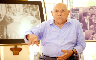 Ex-governador do Tocantins, Siqueira Campos.
