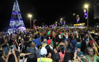 Até o dia 25, Via Lago será palco para atrações musicais das 18h30 às 22h30, 