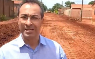 Prefeito Wagner Rodrigues anuncia asfalto para o setor Nova Araguaína. 