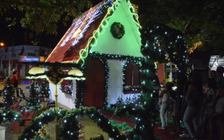 As atrações na vila vão até a noite de Natal, 25.