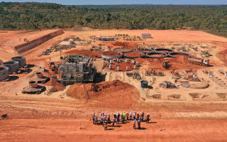 Empresa de mineração da empresa Aura Minerals em construção em Almas