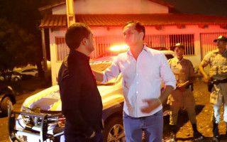 Governador visita parentes das vítimas em Arraias 