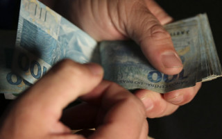 Recebem nesta segunda-feira os beneficiários com Número de Inscrição Social (NIS) de final 1.