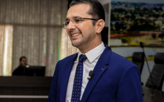 Presidente da Câmara Marcus Duarte. 