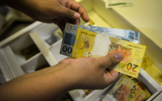 Segundo o BC, cerca de 38 milhões de pessoas físicas e 2 milhões de pessoas jurídicas têm R$ 6 bilhões a receber.