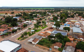 Idoso foi morto a pauladas numa praça de Cariri. 