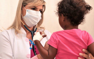 Bronquiolite tem cura e após o diagnóstico, a criança pode melhorar entre três a sete dias