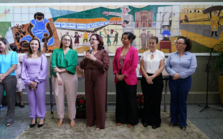 Presidente do TJTO homenageia servidoras pelo Dia das Mães